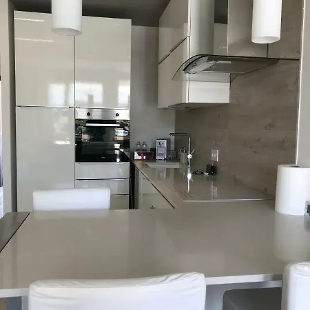 Teatri Lago Apartment *